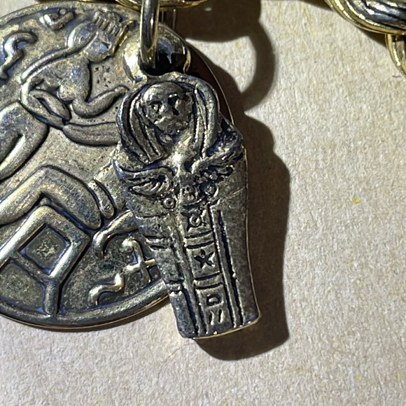 Vintage Egyptian revival Czech glass pharoah
Face charm bracelet Bracelet - Picture 6 of 11